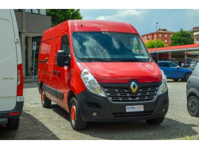 Renault Master T35 2.3 dCi L2H2